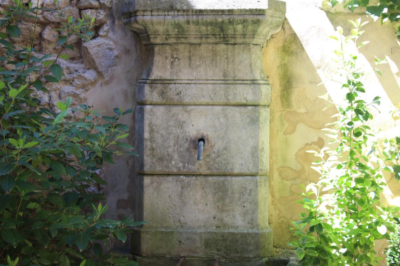 Le Patio Otel Grignan Dış mekan fotoğraf