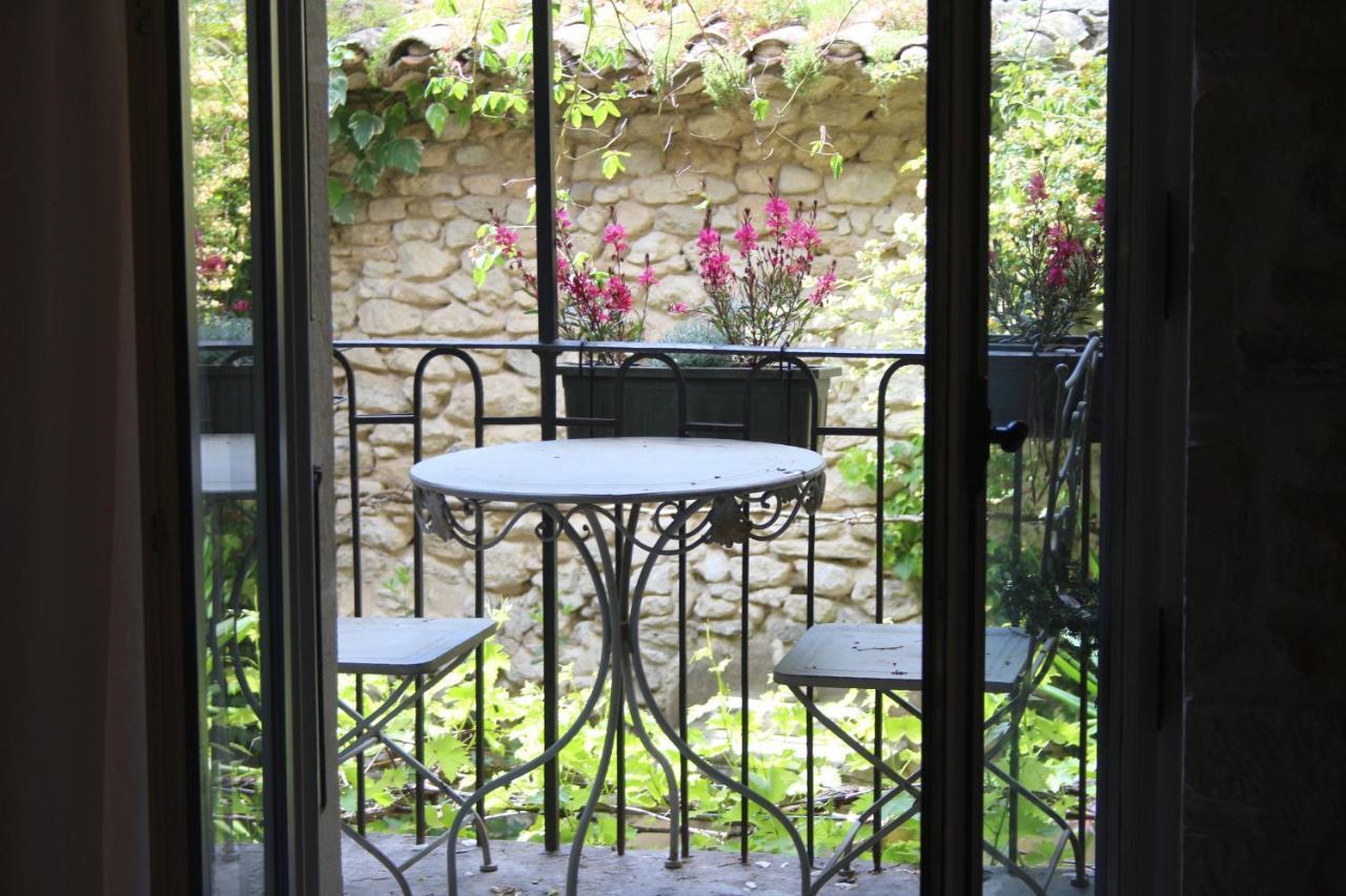 Le Patio Otel Grignan Dış mekan fotoğraf