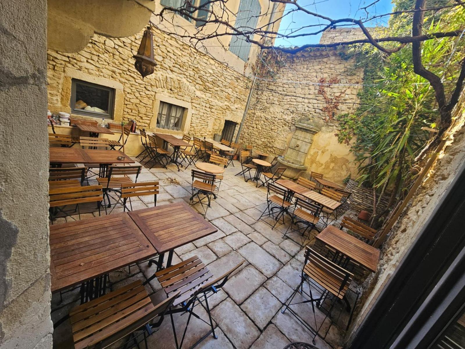 Le Patio Otel Grignan Dış mekan fotoğraf